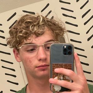 Meet your Posher, Bryce